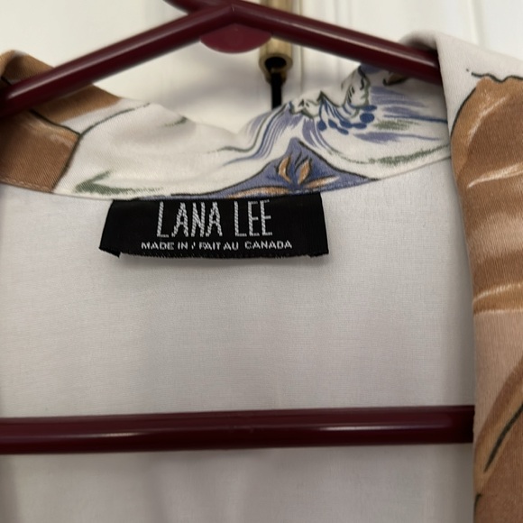 Lana Lee: Made in Canada Blouse - Picture 2 of 3